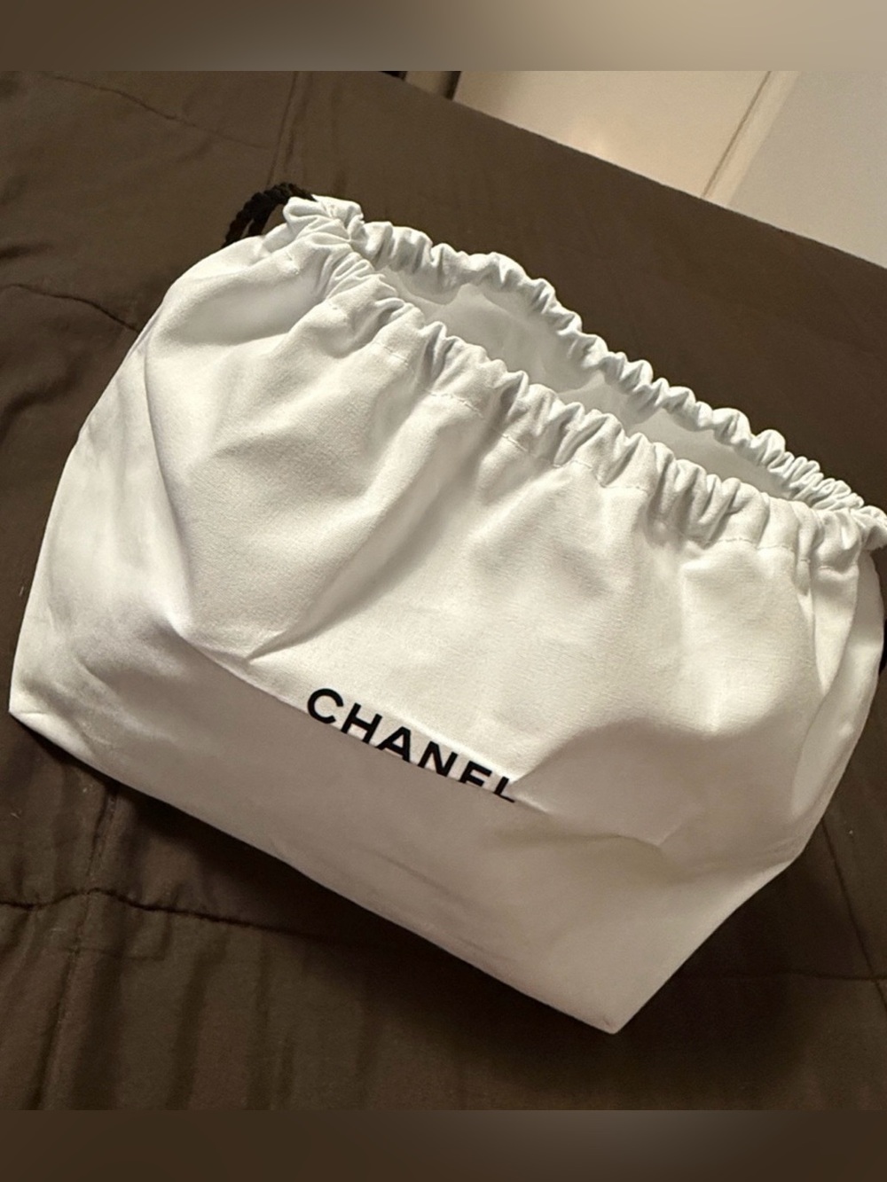 CHANEL Beaute Cosmetic Dust Bag